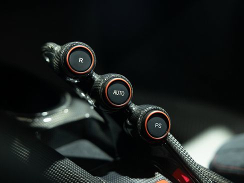 Used 2020 Ferrari 488 Pista Coupe image 19