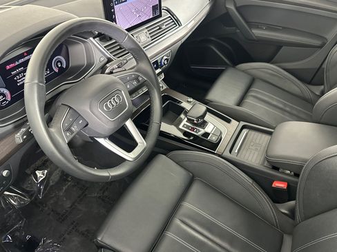 Used 2023 Audi Q5 2.0T Prestige w/ Prestige Package AWD/4WD image 9