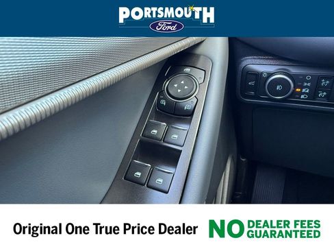 New 2026 Ford Explorer Active image 27