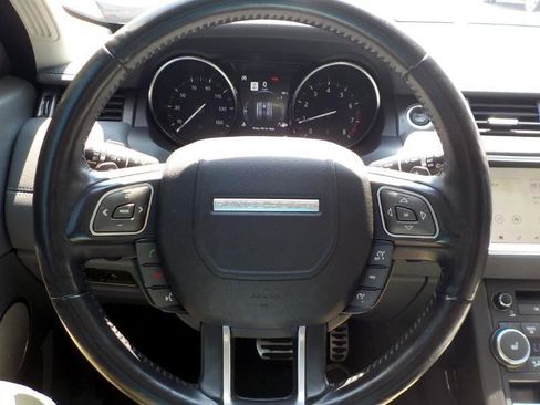 Used 2018 Land Rover Range Rover Evoque HSE image 10
