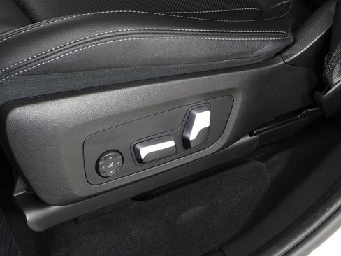 Used 2023 BMW X3 sDrive30i w/ Convenience Package RWD image 23