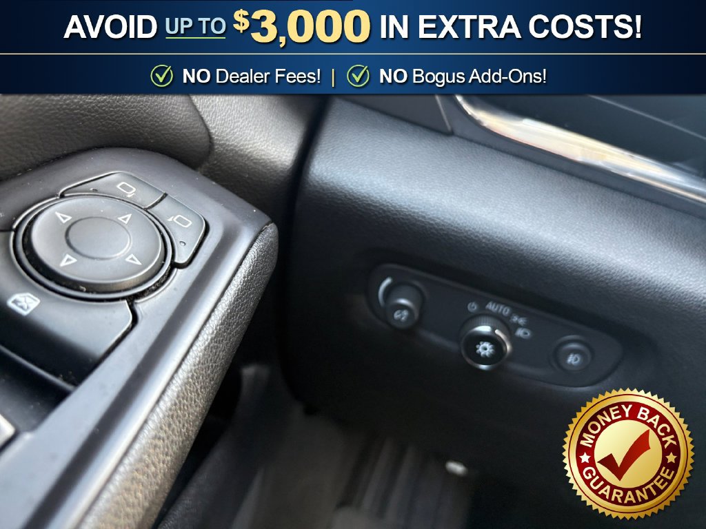Used 2018 Chevrolet Traverse LT FWD image 29