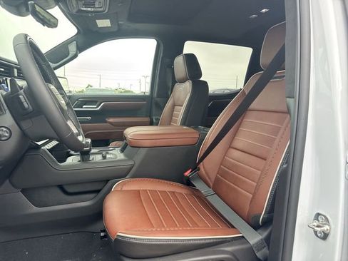 New 2026 GMC Sierra 1500 Denali Ultimate AWD/4WD image 11