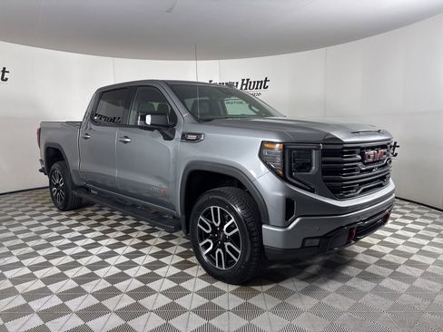 Used 2024 GMC Sierra 1500 AT4 w/ AT4 Premium Package image 3