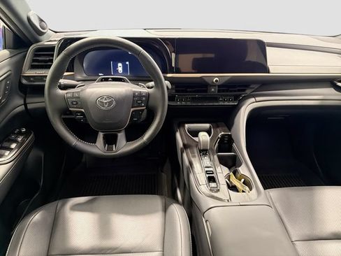 Certified 2024 Toyota Crown Platinum AWD/4WD image 19
