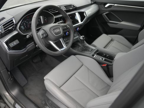 New 2025 Audi Q3 2.0T Premium image 6