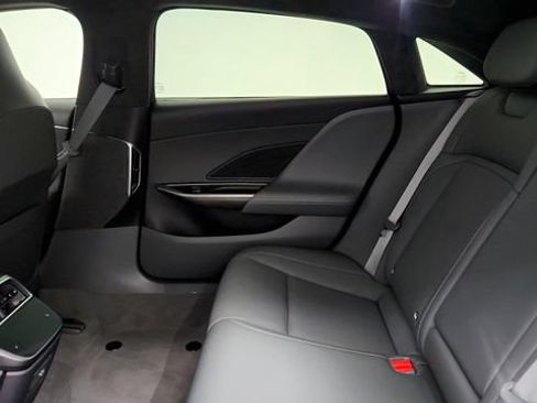 Used 2024 Lucid Air Touring AWD/4WD image 44
