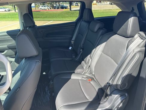 New 2026 Honda Odyssey EX-L image 12
