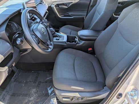 Used 2024 Toyota RAV4 XLE image 16