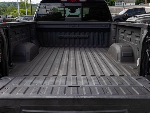Used 2023 GMC Sierra 1500 Denali w/ Denali Reserve Package AWD/4WD image 37