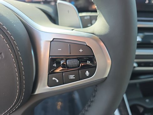 New 2026 BMW X5 sDrive40i w/ M Sport Package image 26