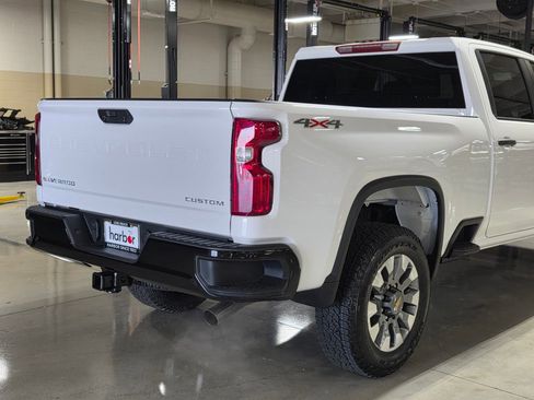 New 2026 Chevrolet Silverado 2500 Custom w/ Custom Convenience Package image 12