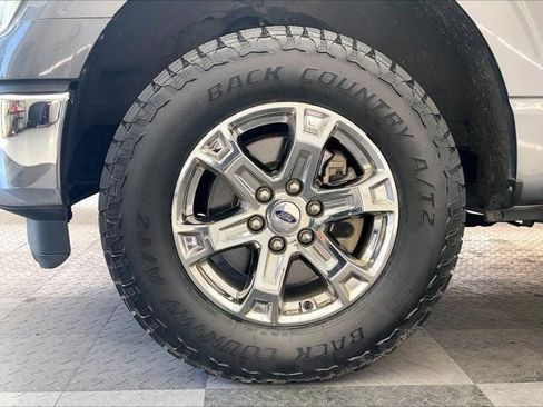 Used 2021 Ford F150 Lariat w/ Equipment Group 502A High AWD/4WD image 8