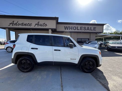 Used 2020 Jeep Renegade Sport FWD image 1