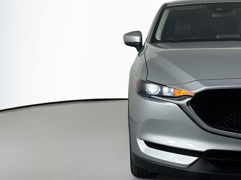 Used 2018 MAZDA CX-5 Touring image 13