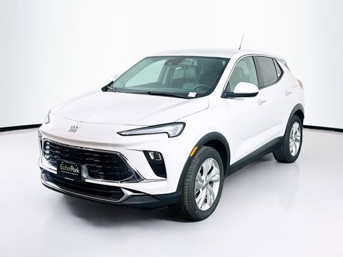 Used 2025 Buick Encore GX Preferred image 3