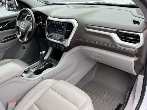Used 2019 GMC Acadia SLT image 28