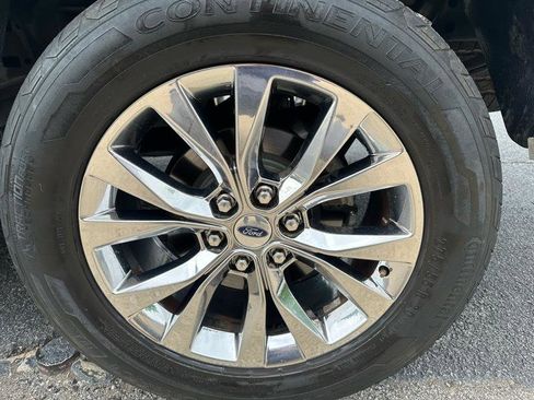 Used 2018 Ford F150 Lariat AWD/4WD image 32