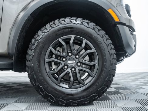 Used 2025 Ford Ranger Raptor AWD/4WD image 24