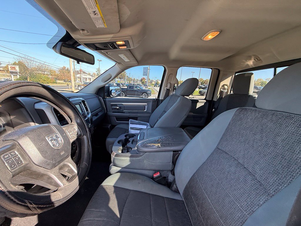 Used 2014 RAM 1500 Classic SLT AWD/4WD image 14