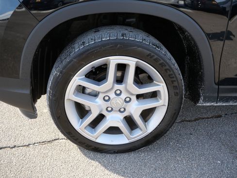 Used 2024 Honda Passport EX-L image 15