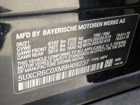 Used 2021 BMW X5 xDrive40i w/ Premium Package 3 image 16