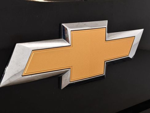 Used 2018 Chevrolet Silverado 1500 LT w/ All Star Edition AWD/4WD image 21