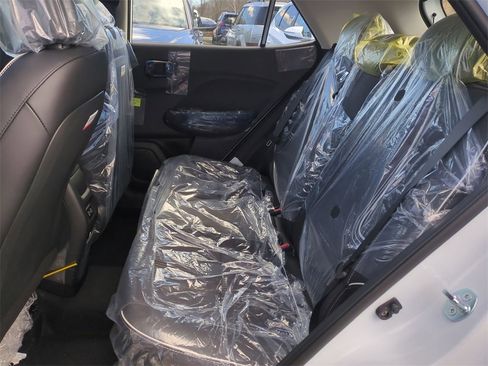 New 2026 Hyundai Venue SEL image 22