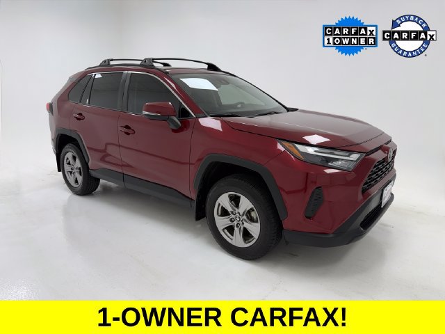 Used 2022 Toyota RAV4 XLE w/ Convenience Package FWD image 1