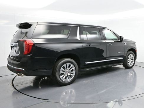 Used 2024 GMC Yukon XL Denali w/ Max Trailering Package image 7