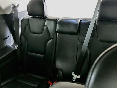 Used 2025 Kia Telluride S FWD image 30