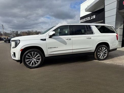 Used 2021 GMC Yukon XL Denali image 6