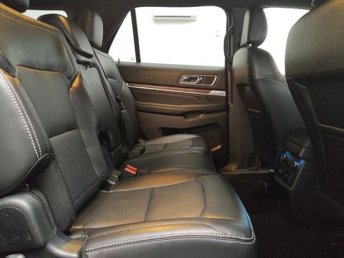Used 2019 Ford Explorer Limited w/ Class III Trailer Tow Package AWD/4WD image 19
