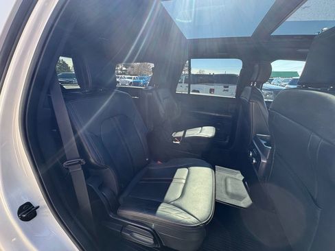 Used 2022 Ford Expedition Platinum AWD/4WD image 33