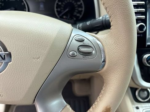 Used 2015 Nissan Murano SL AWD/4WD image 37