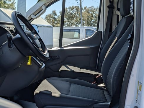 Certified 2024 Ford Transit 250 Low Roof w/ Exterior Upgrade Package image 19
