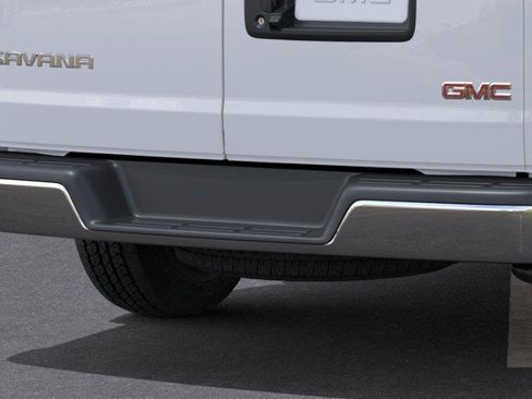 New 2026 GMC Savana 2500 Extended RWD image 14