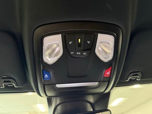 New 2026 RAM 2500 Big Horn AWD/4WD image 15