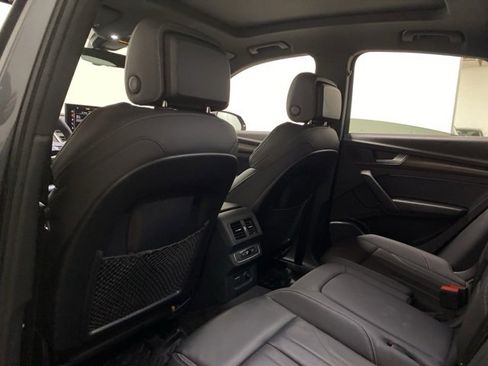 Used 2023 Audi Q5 2.0T Premium image 18
