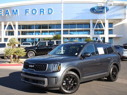 Used 2023 Kia Telluride SX Prestige X-Pro image 2