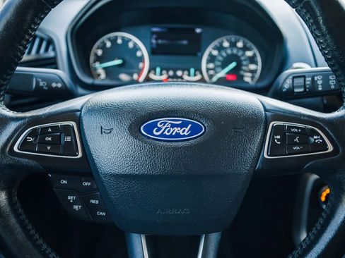 Used 2020 Ford EcoSport Titanium image 14