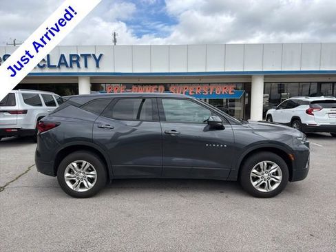 Used 2022 Chevrolet Blazer LT w/ LPO, Cargo Package AWD/4WD image 2