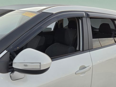 Used 2023 Nissan Rogue SV FWD image 10