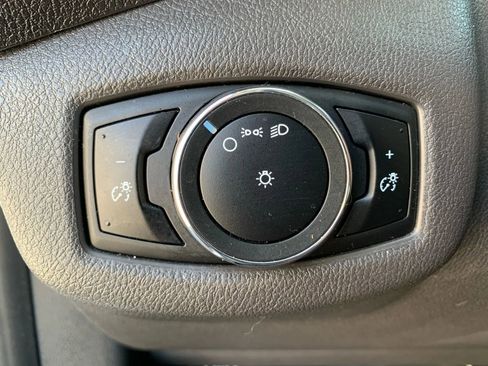 Used 2016 Ford Transit Connect XL image 17