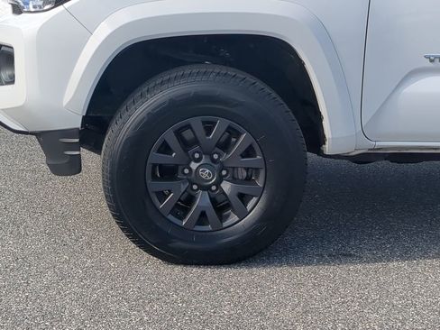 Used 2023 Toyota Tacoma SR5 image 19