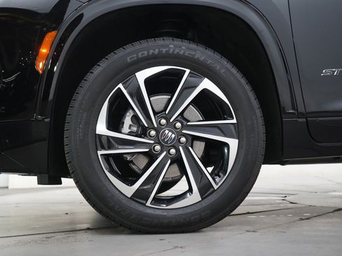 Used 2026 Buick Enclave Sport Touring w/ Power Package AWD/4WD image 35