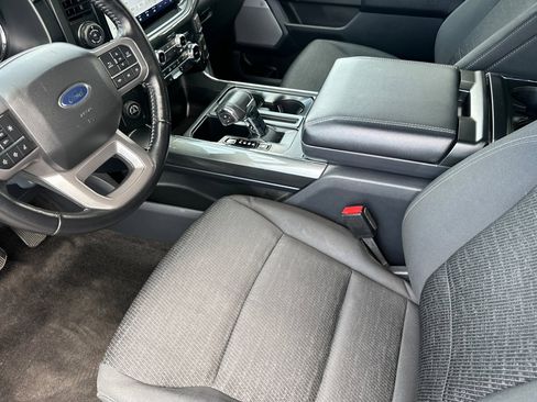 Used 2022 Ford F150 XLT w/ Equipment Group 302A High image 10