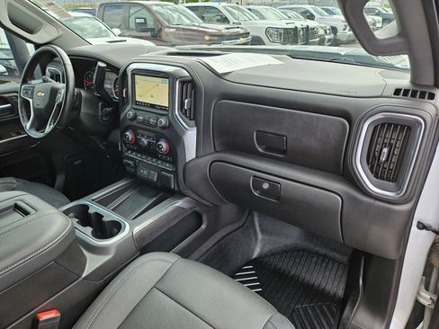 Used 2021 Chevrolet Silverado 3500 LTZ w/ LTZ Premium Package AWD/4WD image 32
