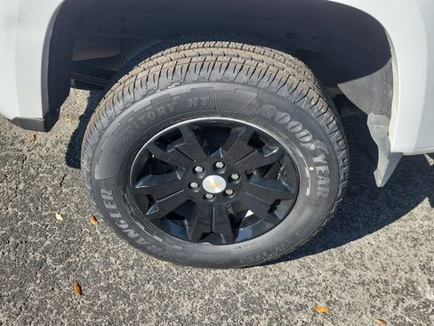 Used 2021 Chevrolet Colorado LT w/ Safety Package image 39