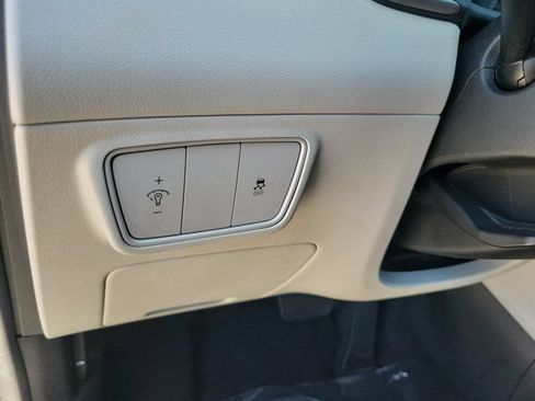 Used 2024 Hyundai Tucson SE FWD image 16